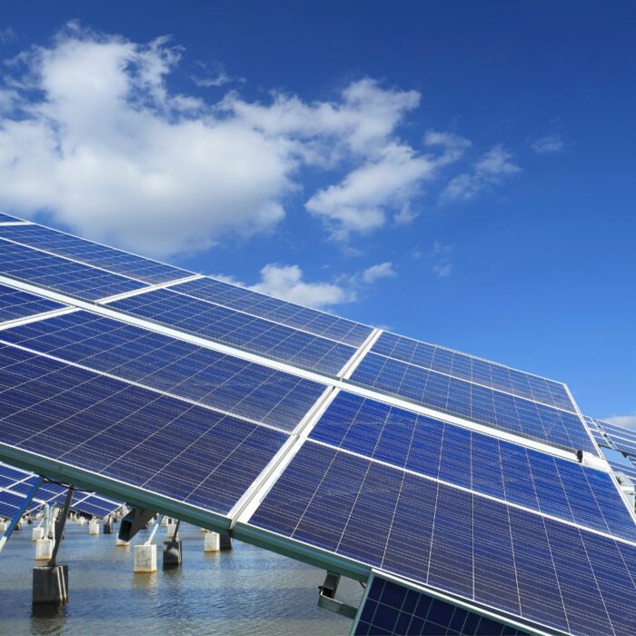 Pannello Fotovoltaico 250W Solare Accumulo per Batteria per Impianti su Baite, Camper, Ville